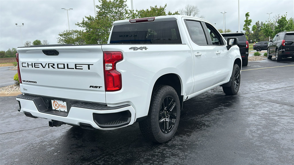 New 2026 Chevrolet Silverado 1500 RST w/ Dark Appearance Package AWD/4WD image 9