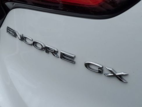 Used 2021 Buick Encore GX Essence image 38