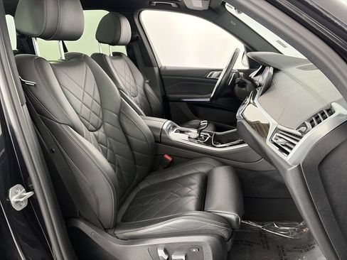 Used 2023 BMW X5 xDrive40i image 32