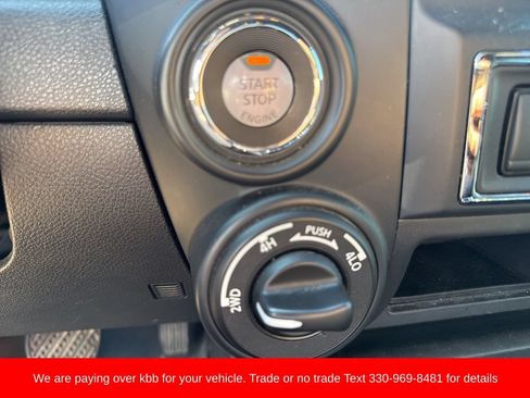 Used 2019 Nissan Titan SL w/ Midnight Edition AWD/4WD image 22