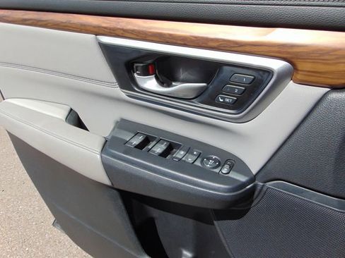 Used 2020 Honda CR-V Touring image 21