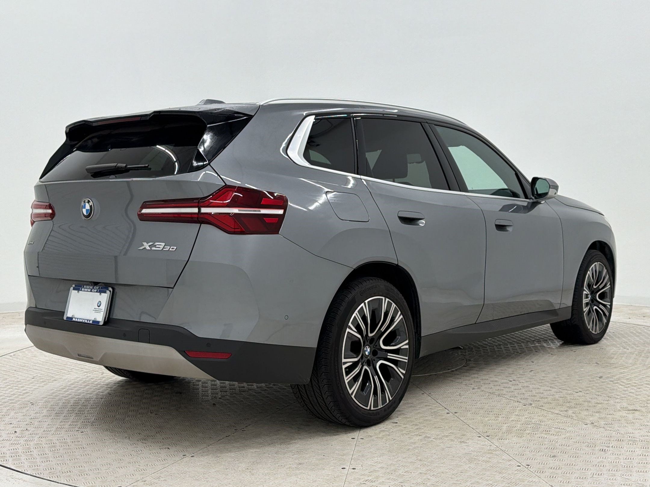 Used 2025 BMW X3 xDrive30i w/ Premium Package AWD/4WD image 9