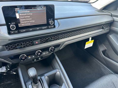 New 2025 Honda Accord LX image 21