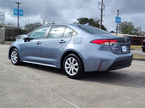 Used 2024 Toyota Corolla LE image 6