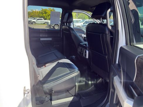 Used 2022 Ford F350 Lariat w/ Lariat Ultimate Package AWD/4WD image 26