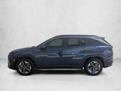 Used 2025 Hyundai Tucson SEL FWD image 8