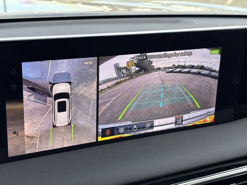 New 2026 Nissan Armada SL image 19