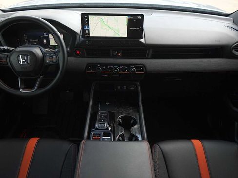 Certified 2026 Honda Passport TrailSport image 10