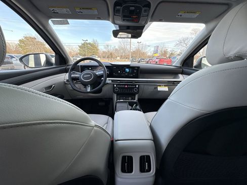 New 2026 Hyundai Tucson Limited image 19