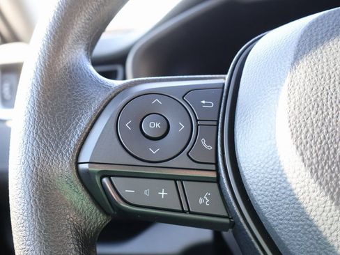 Used 2025 Toyota RAV4 LE image 25