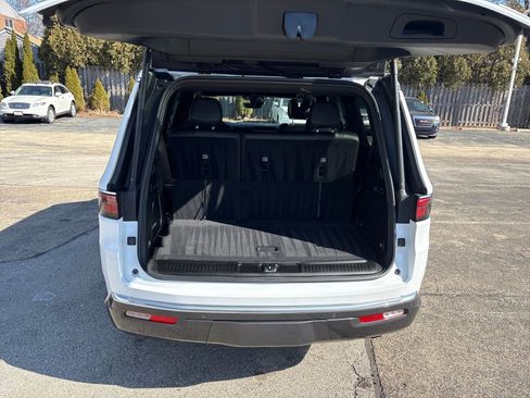 Used 2022 Jeep Wagoneer Series I w/ Convenience Group I image 23