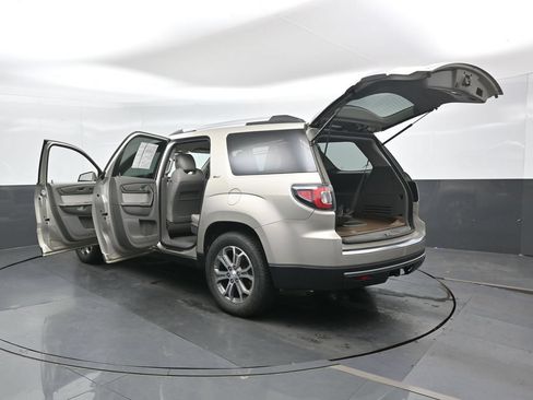 Used 2016 GMC Acadia SLT AWD/4WD image 39