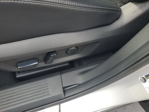 Certified 2023 Nissan Rogue Platinum w/ Platinum Premium Package FWD image 15