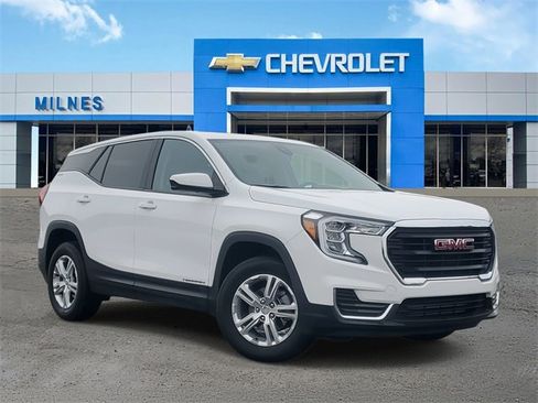 Certified 2024 GMC Terrain SLE image 1