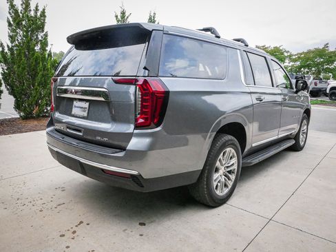 Used 2021 GMC Yukon XL SLT w/ SLT Luxury Plus Package AWD/4WD image 10