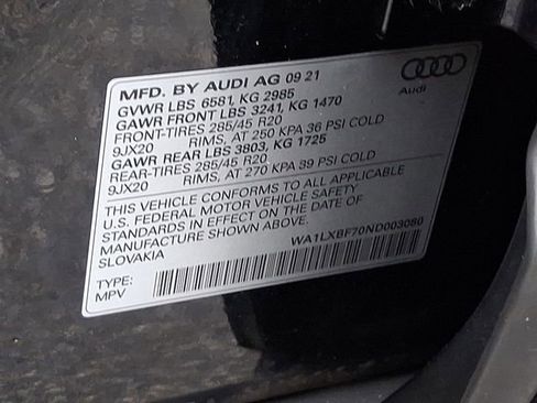 Used 2022 Audi Q7 3.0T Premium Plus w/ Premium Plus Package AWD/4WD image 32