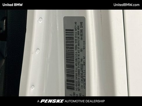 Used 2018 Jeep Wrangler Unlimited Sahara AWD/4WD image 14