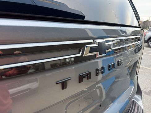 Used 2022 Chevrolet Tahoe Z71 image 6