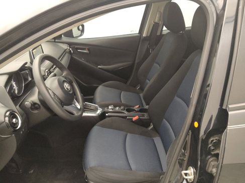 Used 2017 Toyota Yaris iA FWD image 17