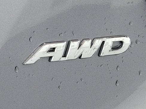 Used 2022 Honda HR-V LX image 10