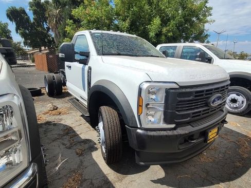 New 2024 Ford F550 4x4 Regular Cab Super Duty image 4