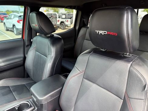 Used 2023 Toyota Tacoma TRD Pro AWD/4WD image 11