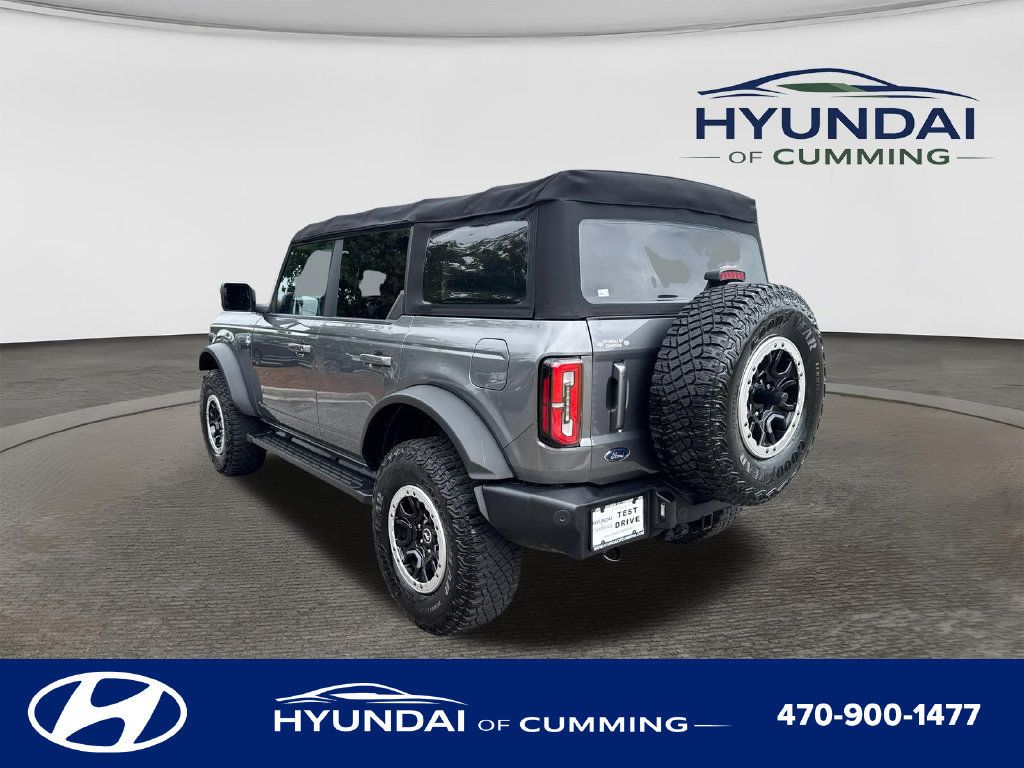 Used 2023 Ford Bronco Outer Banks w/ Sasquatch Package AWD/4WD image 6