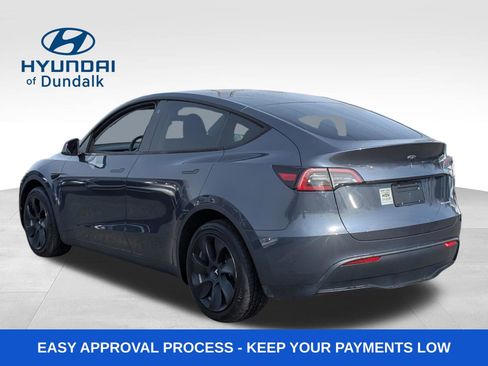 Used 2023 Tesla Model Y Long Range image 3