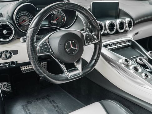 Used 2017 Mercedes-Benz AMG GT Coupe image 13