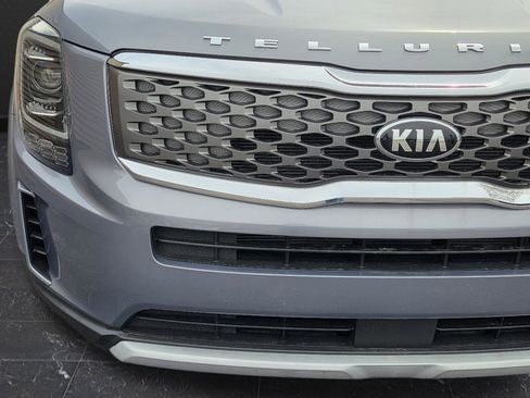 Used 2021 Kia Telluride LX FWD image 30