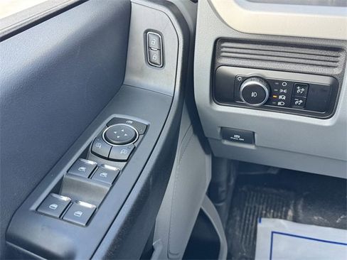 New 2025 Ford F550 4x4 SuperCab Super Duty image 28