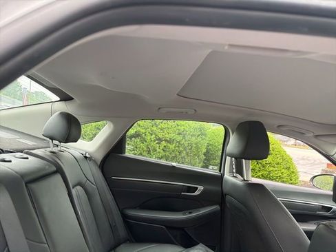 Used 2023 Hyundai Sonata Limited FWD image 14