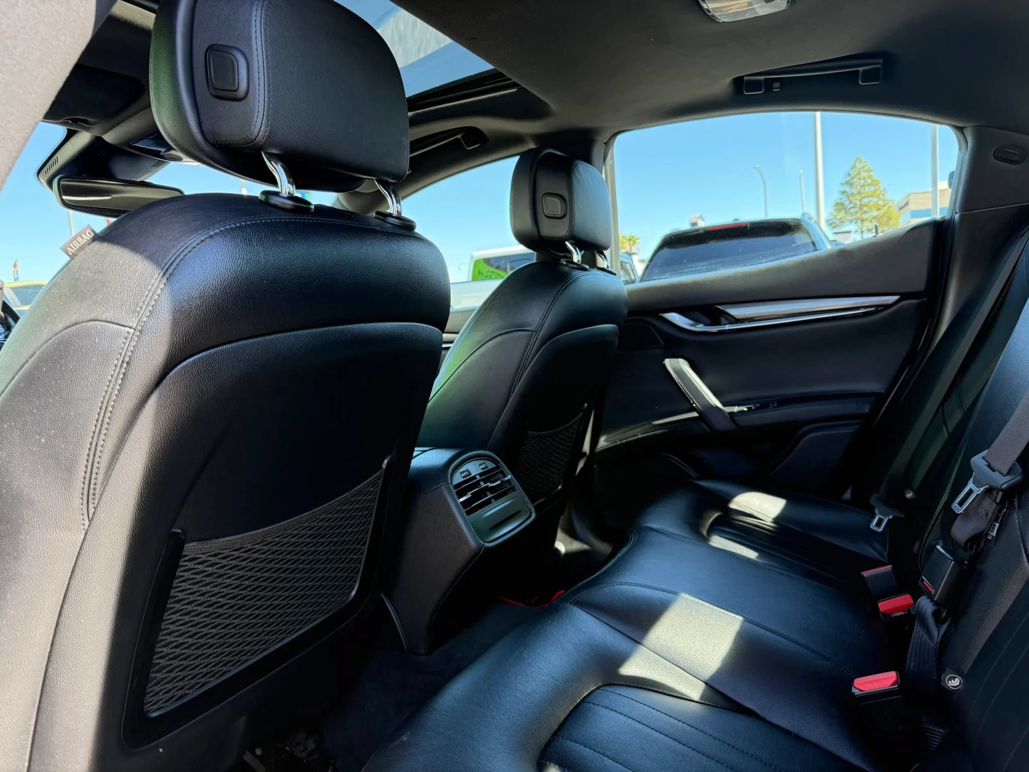 Used 2019 Maserati Ghibli RWD image 12