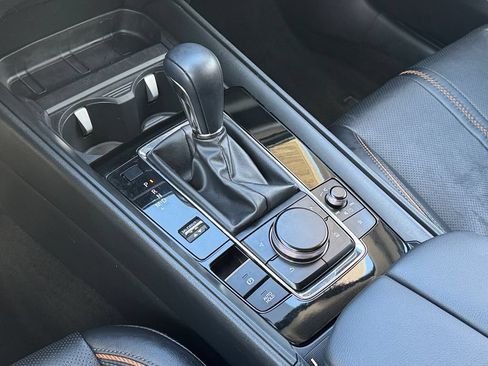 Used 2023 MAZDA CX-50 AWD 2.5 S w/ Premium Plus Pkg image 16