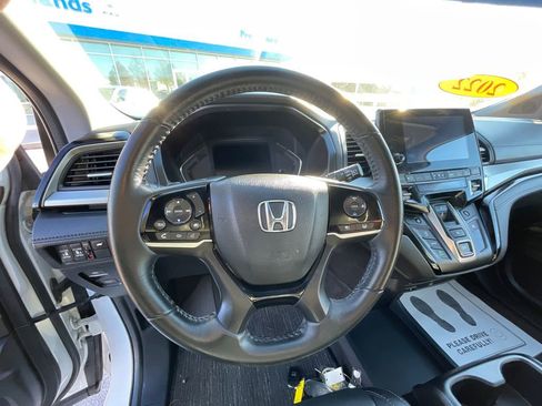 Used 2022 Honda Odyssey Touring image 34