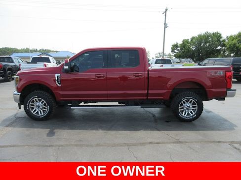 Used 2019 Ford F250 Lariat w/ Lariat Value Package AWD/4WD image 11