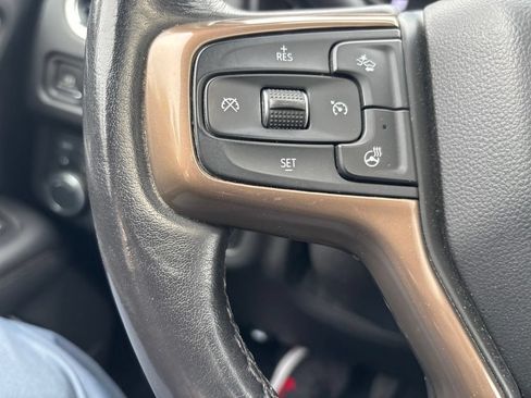 Used 2021 Chevrolet Suburban High Country w/ Premium Package AWD/4WD image 21