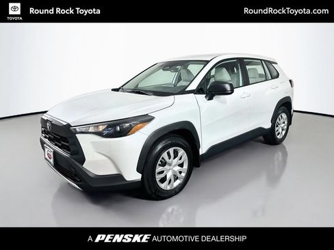 Certified 2026 Toyota Corolla Cross L FWD image 1