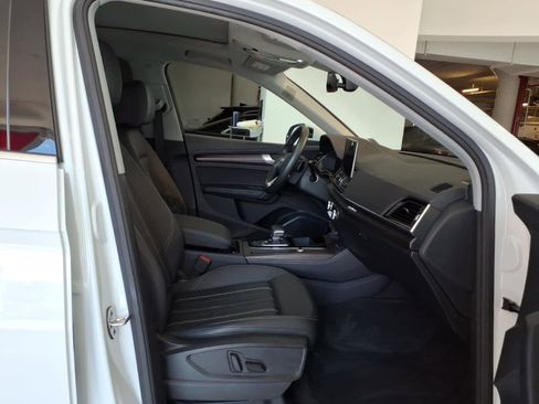 Used 2023 Audi Q5 2.0T Premium Plus w/ Premium Plus Package AWD/4WD image 21