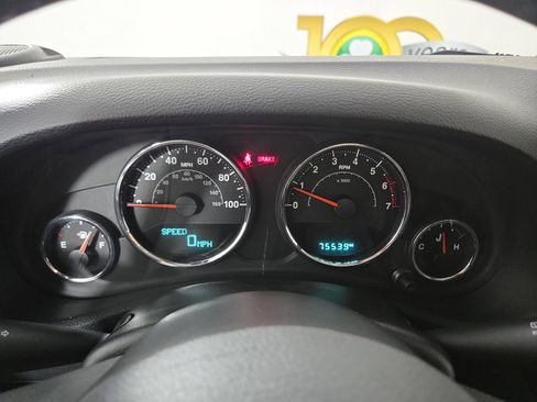 Used 2017 Jeep Wrangler Unlimited Sport image 18