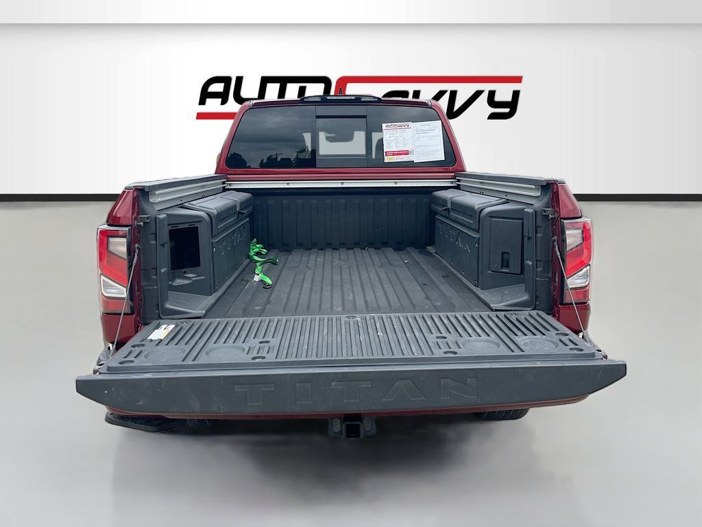 Used 2024 Nissan Titan Platinum Reserve w/ Moonroof Package AWD/4WD image 28