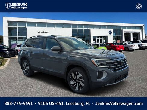 New 2026 Volkswagen Atlas SE image 1