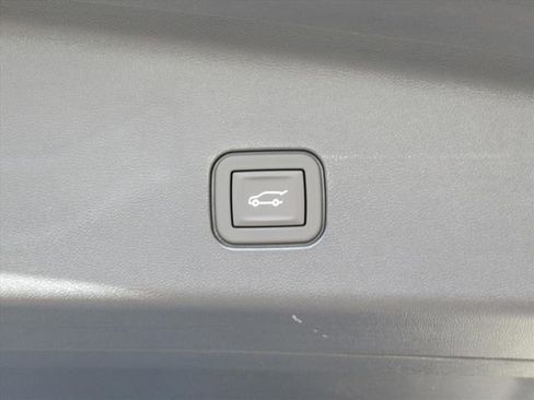 New 2026 Cadillac Vistiq Premium Luxury image 35