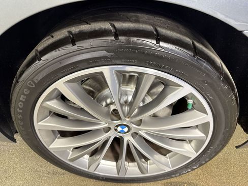 Used 2022 BMW 540i xDrive w/ Premium Package image 6