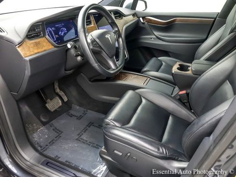 Used 2020 Tesla Model X Long Range image 14