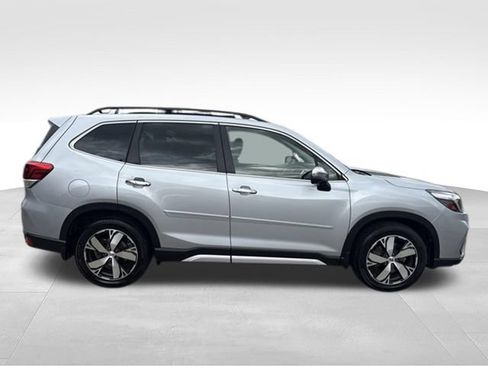 Used 2019 Subaru Forester Touring w/ Popular Package #3 AWD/4WD image 8