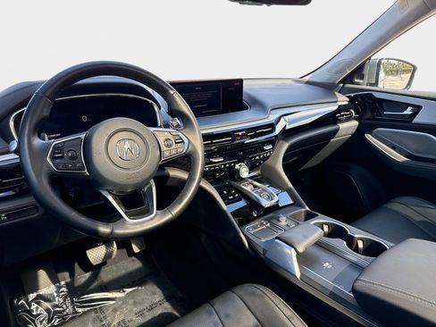 Used 2023 Acura MDX FWD w/ Technology Package image 16