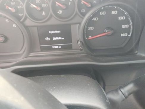 Used 2023 Chevrolet Silverado 1500 Custom image 4