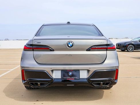 New 2026 BMW 760i xDrive image 6