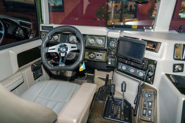 Used 2000 HUMMER H1 4-Door Wagon AWD/4WD image 10